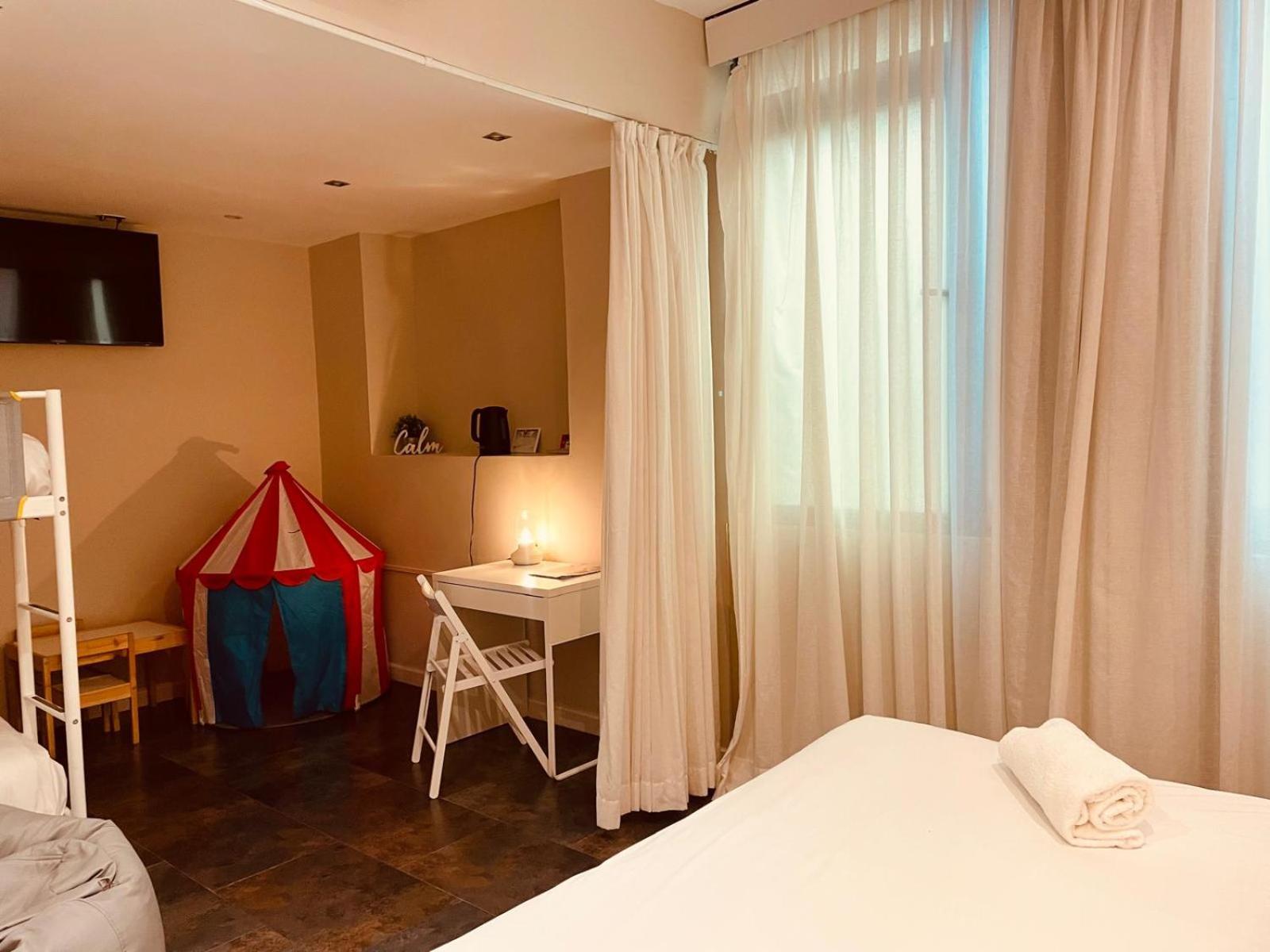 Nastasi Hotel & Spa Льєйда Екстер'єр фото